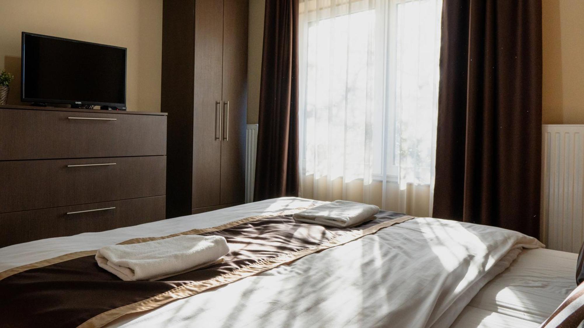 Family Apartman Epleny Ngoại thất bức ảnh