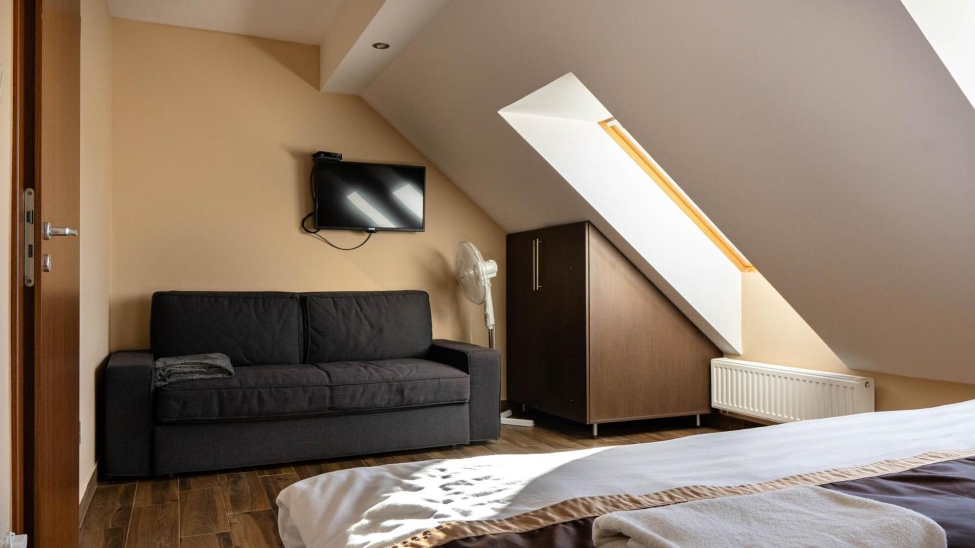 Family Apartman Epleny Ngoại thất bức ảnh